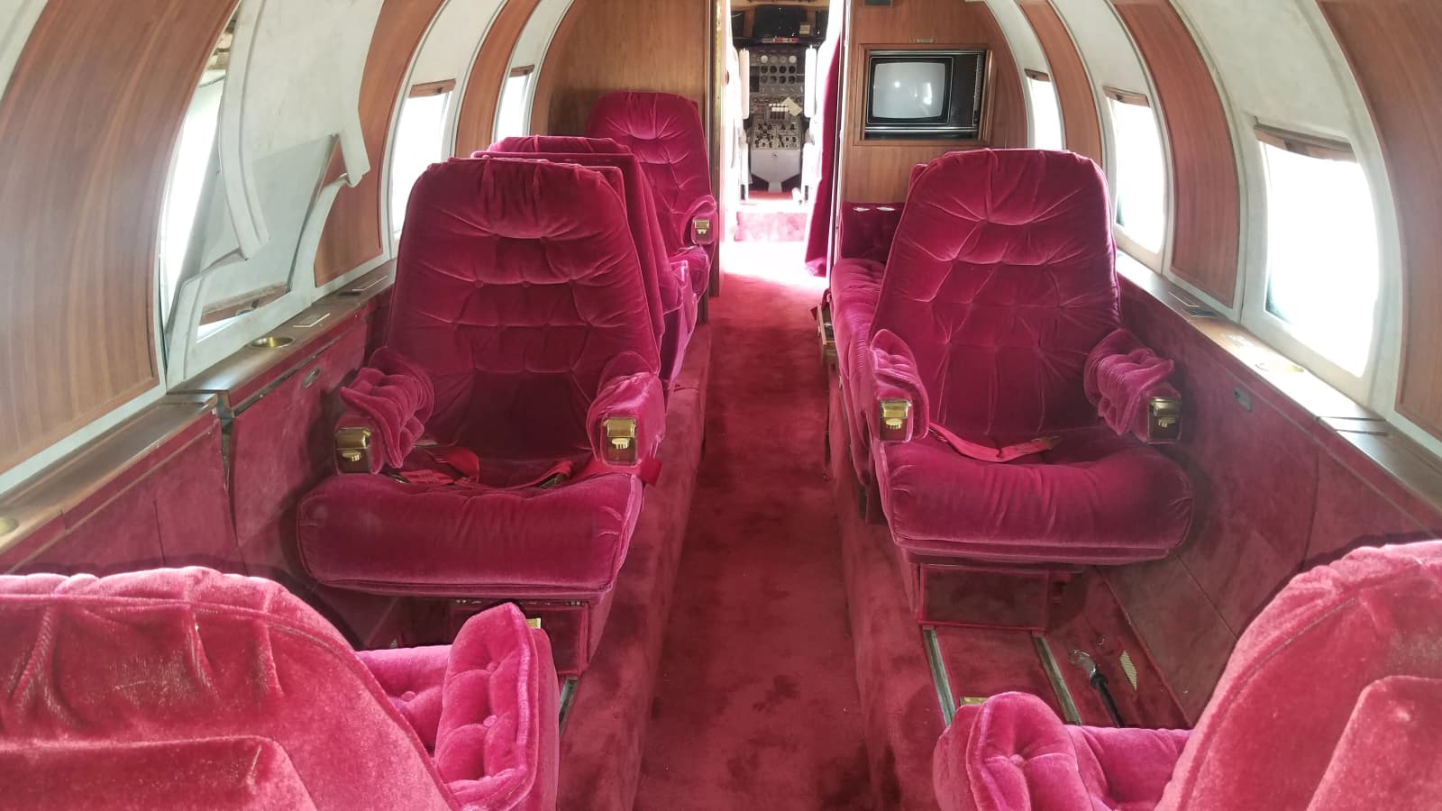 Elvis Jet Interior Image