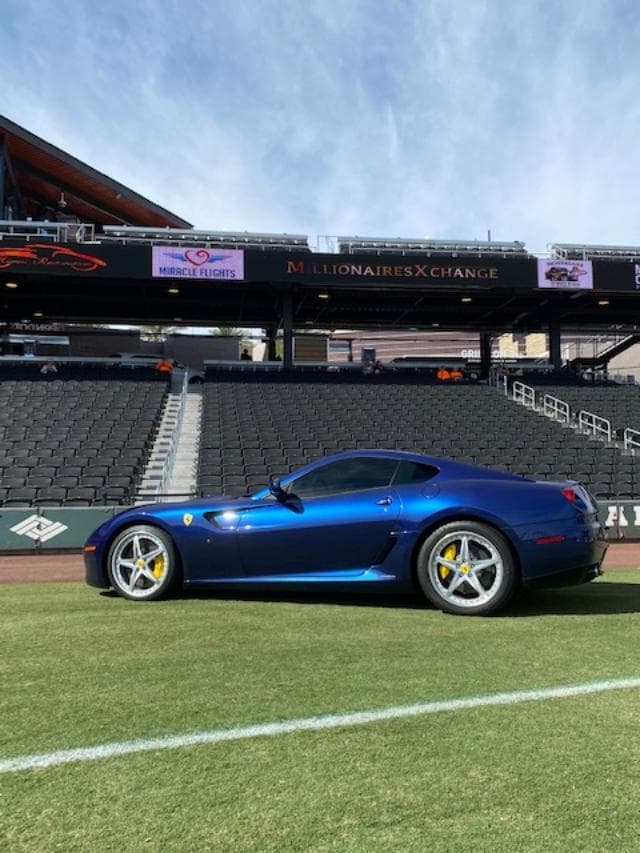 Concours Ballpark Ferrari Image