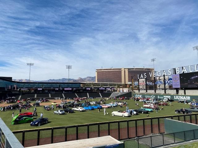 Concours Ballpark Cars Image
