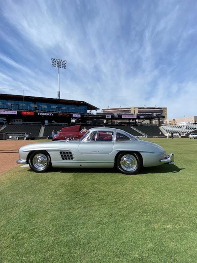 Concours Ballpark Classic Car Image